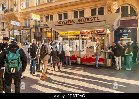 Wiener Wurstl, Hot dog stand, Vienna, Austria. Foto Stock