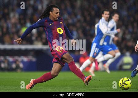 Barcellona, Spagna. 3 gennaio 2026. Partita di calcio spagnola la Liga EA Sports tra RCD Espanyol e FC Barcelona allo stadio RCDE il 3 gennaio 2026 a Barcellona, Spagna. Kounde 900/Cordon Press credito: CORDON PRESS/Alamy Live News Foto Stock