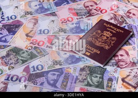 Passaporto della Georgia, visto georgiano per viaggi internazionali e vacanze. Passaporto georgiano come sfondo per il tuo disegno Foto Stock