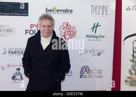Parigi, Francia. 4 gennaio 2026. Laurent Olmedo partecipa alla 28esima CitéStars Association Christmas Tree il 4 gennaio 2026 al Phenix Circus di Parigi, in Francia. Crediti: Bernard Menigault/Alamy Live News Foto Stock