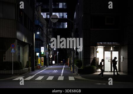 Tokyo, Giappone - 31 luglio 2025 : Ikebukuro di notte Foto Stock