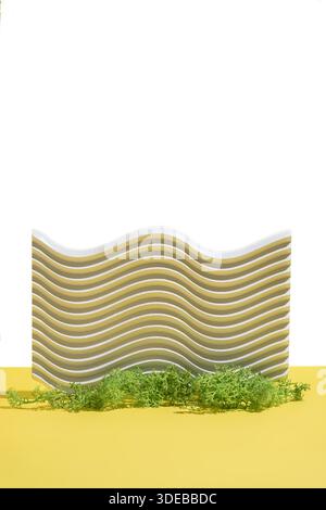 Struttura elementi geometrici in cemento e muschio verde isolati su sfondo bianco/giallo. Natura morta. minimalismo. Foto Stock