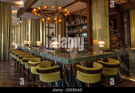 L'elegante bar del Tobi Masa, l'esclusivo ristorante giapponese all'interno del Chancery Rosewood Hotel nel quartiere di Mayfair a Londra. Foto Stock