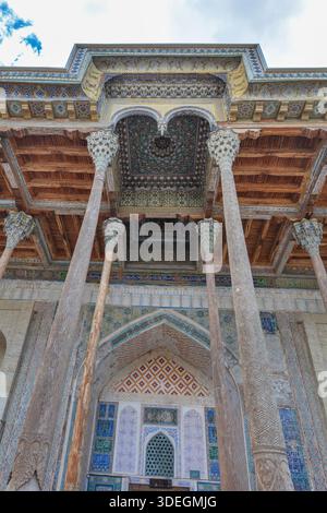 Moschea di Bolo Haouz, 1712, Bukhara, regione di Bukhara, Uzbekistan Foto Stock