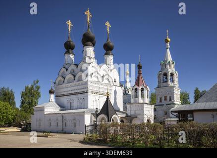 Templi della Santissima Trinità nel monastero di Murom, Russia Foto Stock