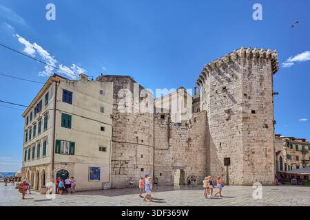 Il castello veneziano era un castello medievale costruito nel XV secolo, costruito appena a sud-ovest del Palazzo di Diocleziano, Spalato, Croazia, Europa Foto Stock