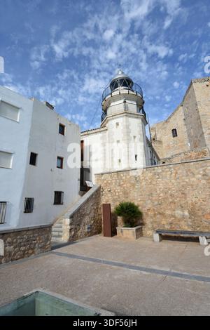 faro, città vecchia di Peñiscola; Castellon de la Plana; comunità valenciana, Spagna Foto Stock