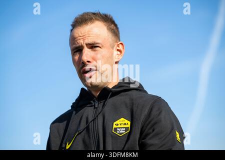Alicante, Spagna. 13 gennaio 2026. Victor Campenaerts belga nella foto durante la presentazione del Team Visma-Lease a Bike Cycling Team ad Alicante, Spagna, martedì 13 gennaio 2026. BELGA FOTO DAVID PINTENS credito: Belga News Agency/Alamy Live News Foto Stock