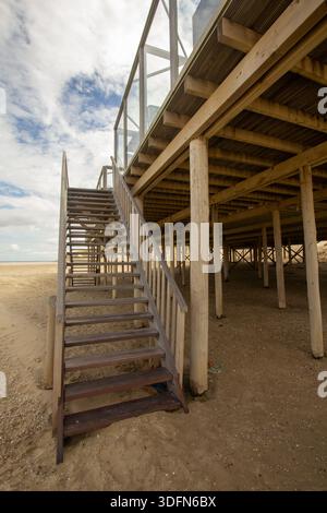 Scale di una casa sulla spiaggia sull'isola di Texel Foto Stock