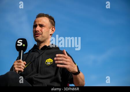 Alicante, Spagna. 13 gennaio 2026. Victor Campenaerts belga nella foto durante la presentazione del Team Visma-Lease a Bike Cycling Team ad Alicante, Spagna, martedì 13 gennaio 2026. BELGA FOTO DAVID PINTENS credito: Belga News Agency/Alamy Live News Foto Stock