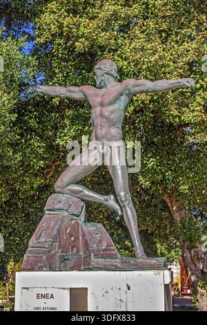 Statua di Enea, Lower Barrakka Gardens, Valletta, Malta Foto Stock