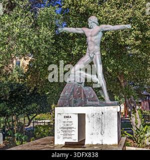 Statua di Enea, Lower Barrakka Gardens, Valletta, Malta Foto Stock