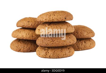 Tre pile di biscotti di farina d'avena isolati su sfondo bianco Foto Stock