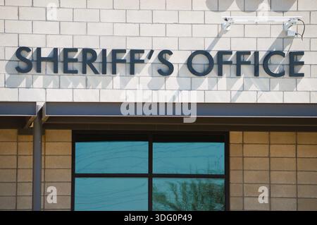 Segnaletica esterna dell'edificio dell'ufficio dello sceriffo della contea di Maricopa in Arizona. Foto Stock