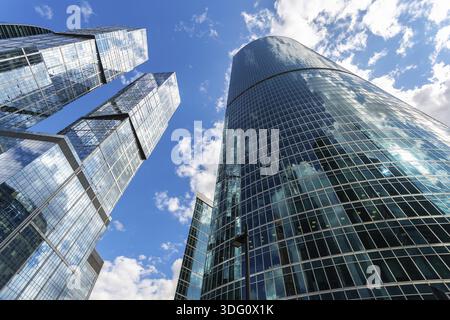 Mosca, Russia - Luglio 9, 2019: Complesso di grattacieli in città di Mosca. Moscow International Business Center. Edifici moderni a Mosca Foto Stock