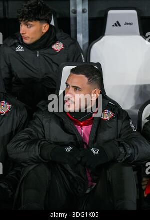 Antonio Sanabria degli Stati Uniti Cremonese guarda durante la partita di serie A 2025/26 tra Juventus FC e US Cremonese all'Allianz Stadium di Torino Foto Stock