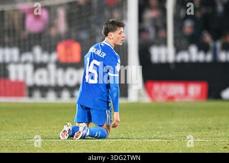 Albacete, Spagna. 14 gennaio 2026. ALBACETE, SPAGNA - 14 GENNAIO: Arda Guler attacca il centrocampo del Real Madrid durante il turno di Coppa del Rey 16 tra Albacete Balompie e Real Madrid all'Estadio Carlos Belmonte il 14 gennaio 2026 ad Albacete, Spagna. (Foto di Francisco Macia/Photo Players Images/Magara Press) crediti: Magara Press SL/Alamy Live News Foto Stock