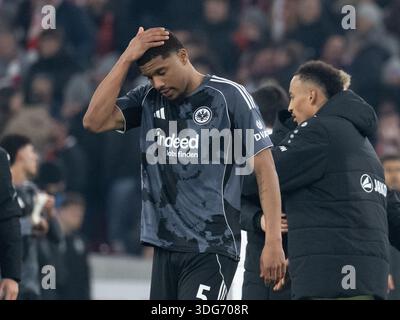 Dopo la fine della partita delusione, frustrazione a Aurele Amenda (Eintracht Frankfurt, #05) GER, Stoccarda vs. Eintracht Frankfurt, calcio, uomini, 1. Bundesliga [Bundesliga], Matchday 17, stagione 2025/2026, 13.01.2026, LE NORMATIVE DFL/DFB VIETANO QUALSIASI USO o Foto Stock