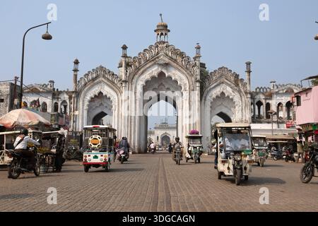 Chota Imambara East Gate, Lucknow, Uttar Pradesh, India Foto Stock