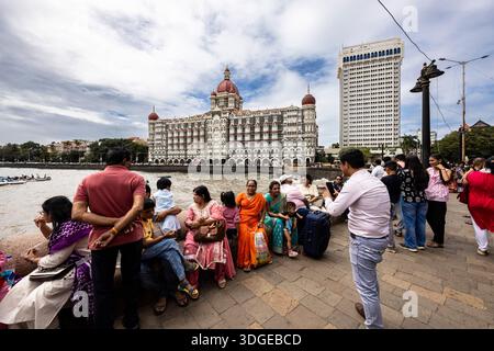 Taj Mahal Hotel and Tower, Apollo Bandar, Colaba, Mumbai, India, Asia meridionale, Asia Foto Stock