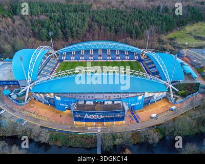 Immagine aerea del nuovo Accu Stadium di Huddersfield Town. 13 gennaio 2026. Foto Stock