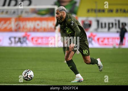 Sint Truiden, Belgio. 18 gennaio 2026. Youssef Maziz dell'OHL raffigurato in azione durante una partita di calcio tra Sint-Truidense V.V. e Oud-Heverlee Leuven, domenica 18 gennaio 2026 a Sint-Truiden, il giorno 21 della prima divisione del campionato belga 'Jupiler Pro League' 2025-2026. BELGA FOTO JILL DELSAUX credito: Belga News Agency/Alamy Live News Foto Stock