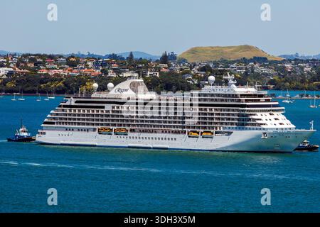 La nave SEVEN SEAVES EXPLORER (IMO 9703150, MMSI 538006712) è una nave passeggeri (crociera) costruita nel 2016 Foto Stock