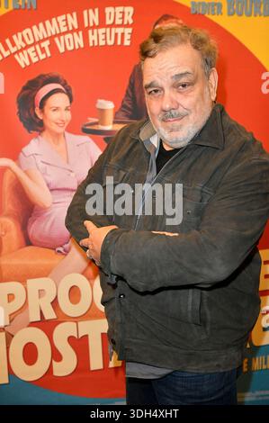 Didier Bourdon bei der Premiere des Kinofilms 'Die progressiven Nostalgiker' in Cinema Paris. Berlino, 19.01.2026 Foto Stock