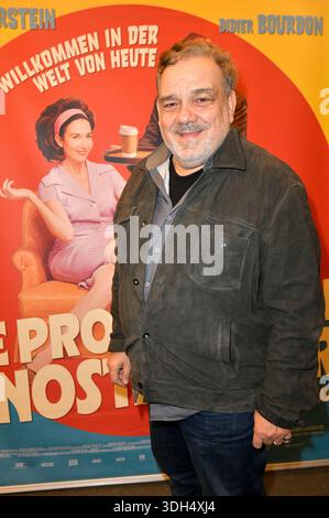 Didier Bourdon bei der Premiere des Kinofilms 'Die progressiven Nostalgiker' in Cinema Paris. Berlino, 19.01.2026 Foto Stock