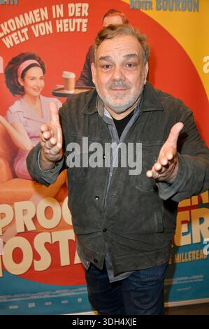 Didier Bourdon bei der Premiere des Kinofilms 'Die progressiven Nostalgiker' in Cinema Paris. Berlino, 19.01.2026 Foto Stock