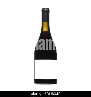 Una bottiglia di vino è seduta su uno sfondo bianco. Il flacone è pieno e ha un tappo nero Foto Stock