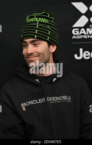 Aspen, Colorado, Stati Uniti. 22 gennaio 2026. ALEX HALL parla durante la conferenza stampa di apertura.atleti di tutto il mondo gareggiano agli X Games 2026 ospitati al Buttermilk Mountain di Aspen, Colorado. (Credit Image: © Kai River Kanzer/ZUMA Press Wire) SOLO PER USO EDITORIALE! Non per USO commerciale! Foto Stock