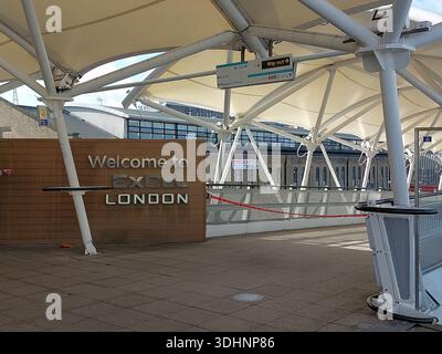 Il punto di accesso occidentale all'Excel Centre di Londra, Regno Unito Foto Stock