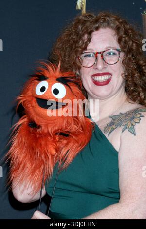 23 gennaio 2026, Beverly Hills, California, Stati Uniti d'America: LOS ANGELES - 18 GENNAIO: Cara Leighty ai Voice Arts Awards al Beverly Hilton Hotel il 18 gennaio 2026 a Beverly Hills, CA (Credit Image: © Kay Blake/ZUMA Press Wire) SOLO PER USO EDITORIALE! Non per USO commerciale! Foto Stock