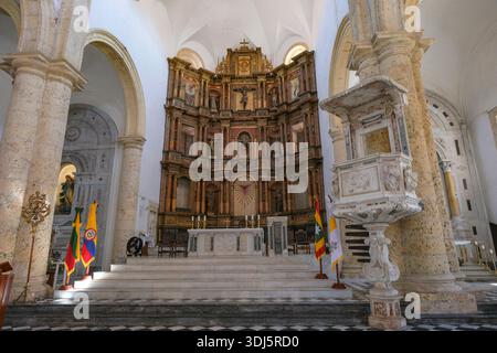 Cartagena de Indias, Colombia - 19 gennaio 2026: Cattedrale di Santa Caterina d'Alessandria a Cartagena de Indias, Colombia. Foto Stock