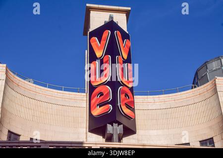 Londra, Regno Unito. 28 gennaio 2026. Vista esterna diurna del Vue Cinema West End in Leicester Square. Credito: Vuk Valcic/Alamy Foto Stock