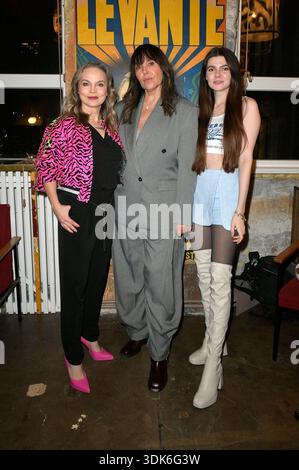 Regina Halmich, Natascha Ochsenknecht und Isabell Horn beim Deposito di lancio Podcast Wondermom in der Fabrik 23. Berlino, 29.01.2026 *** Regina Halmich, Natascha Ochsenknecht e Isabell Horn al lancio del podcast Wondermom al Fabrik 23 Berlino, 29 01 2026 foto:XM.xBehrensx/xFuturexImagex Wonder mom 6137 Foto Stock