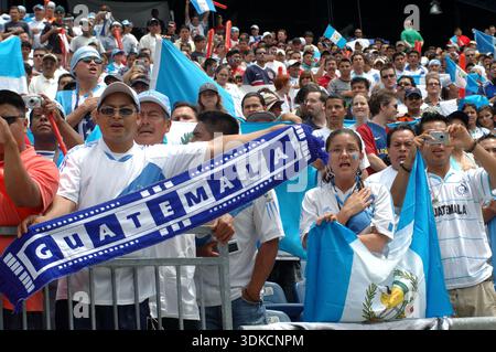 Foxboro USA 16 giugno 2007: CONCACAF Gold Cup quarti di finale Canada vs Guatemala la partita si conclude con una vittoria per 3:0 per i canadesi. Fan guatemaltechi Foto Stock