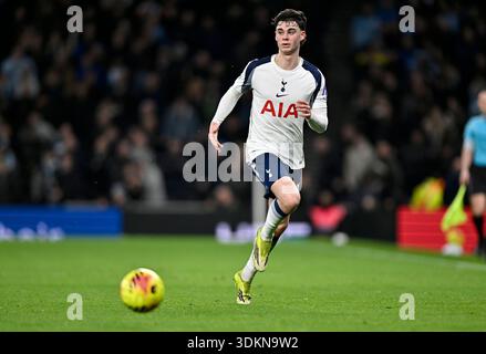 Londra, Regno Unito. 1 febbraio 2026. Archie Gray (Spurs) durante la partita del Tottenham Hotspur V Manchester City Premier League allo stadio Tottenham Hotspur di Londra. Questa immagine è SOLO per USO EDITORIALE. Licenza richiesta da Football DataCo per qualsiasi altro utilizzo. Crediti: MARTIN DALTON/Alamy Live News Foto Stock
