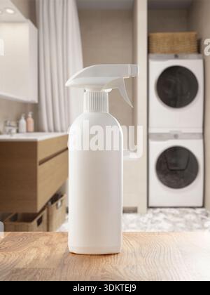 bottiglie di prodotti per la pulizia del bagno Foto Stock