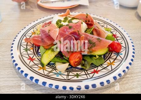 Luciano Restaurant Burrata e Ham Salat, capitale di Malta, Valletta, Malta, Europa Foto Stock