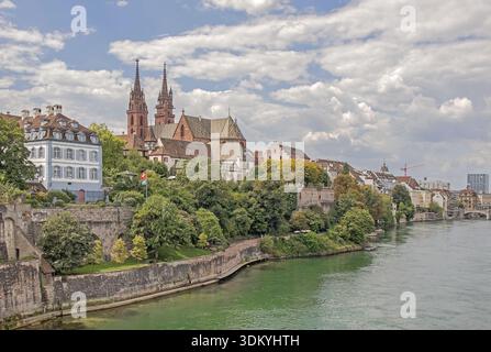 Sul Reno a Basilea, Svizzera Foto Stock