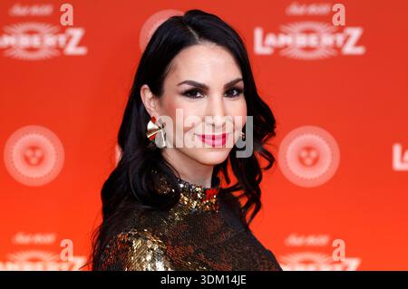 Sila Sahin-Radlinger bei der 25. Lambertz Lunedi' notte nei den MMC Studios. Köln, 02.02.2026 Foto Stock