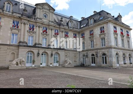 La prefettura dell'Aube, vue de l'extérieur, ville de Troyes, département de l'Aube, Francia Foto Stock