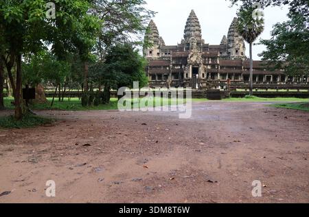 Tempio di Angkor Wat durante il giorno nel novembre 2025 Foto Stock
