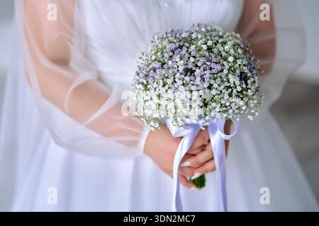 Mazzo di fiori di fiato per neonati in attesa di nozze Foto Stock