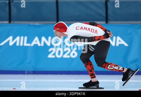 Milano, Italia. 13 febbraio 2026. Il canadese Ted-Jan Bloemen gareggia durante l'evento di pattinaggio di velocità maschile sui 10000 m ai Giochi Olimpici invernali di Milano-Cortina 2026, a Milano, in Italia, 13 febbraio 2026. Crediti: Li Jing/Xinhua/Alamy Live News Foto Stock