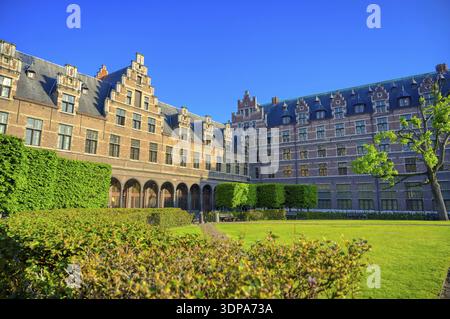 Anversa, Belgio - 28 Aprile 2019 - L'Università di Anversa (Universiteit Antwerpen) è una delle principali università belghe che si trova nella città di Foto Stock