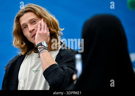 Doha, Qatar. 14 febbraio 2026. Andrey Rublev della Russia partecipa a un evento mediatico in vista del Qatar ExxonMobil Open 2026 presso il Khalifa International Tennis Complex, con il torneo che si svolgerà dal 16 al 21 febbraio. (Foto di Noushad Variyattiyakkal/SOPA Images/Sipa USA) credito: SIPA USA/Alamy Live News Foto Stock