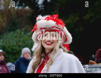 Dessau, Germania, 15 febbraio 2026A bella bionda donna i Foto Stock